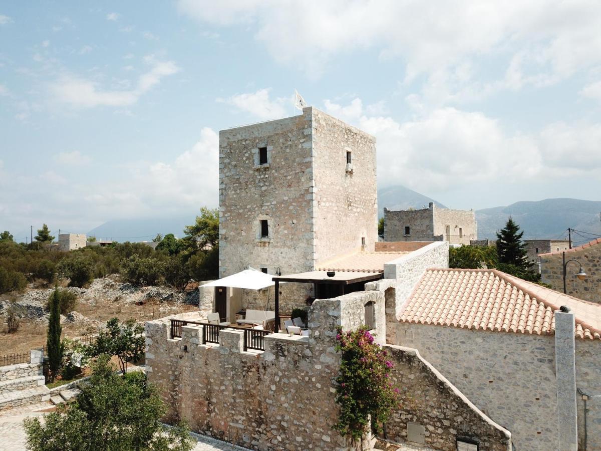 Fameliti Casa Torre Stavrion